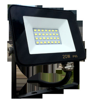 6500K IP65 LED comercial pone de relieve 100LM/W con la lente de cristal moderada